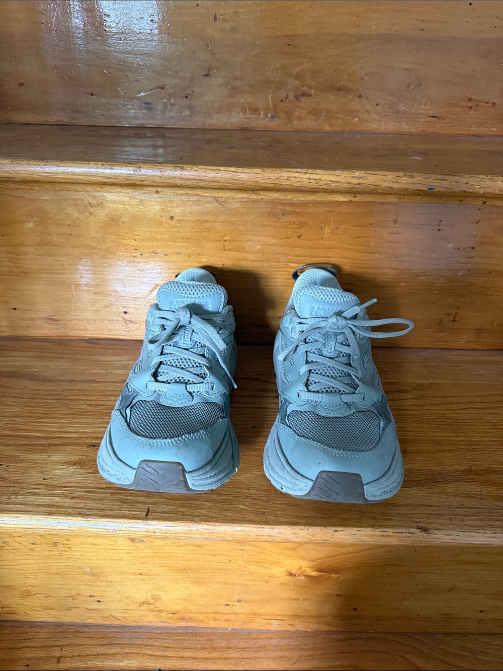 Women’s Hoka U Clifton L Athletics